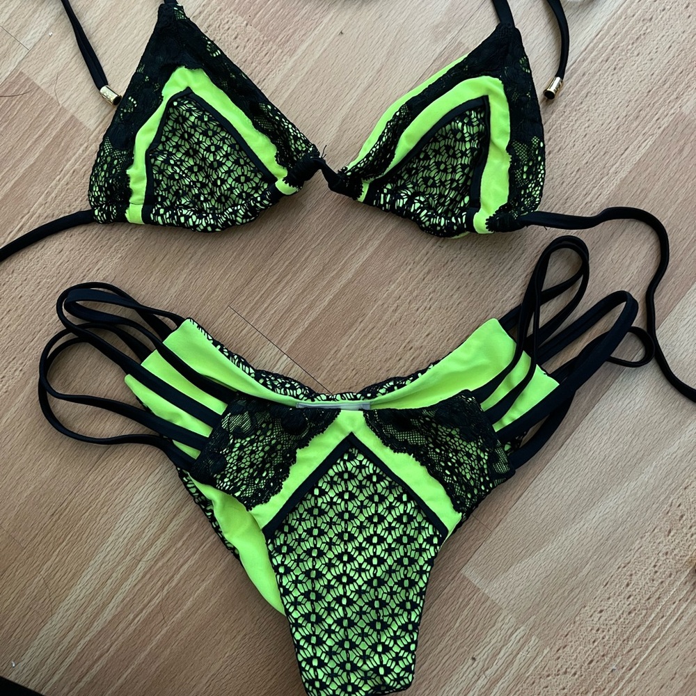 Beach Bunny Bikini